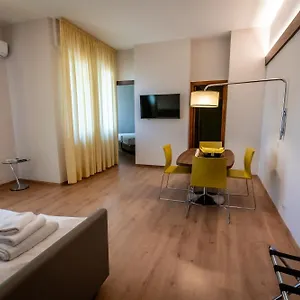 Porta Al Prato Aparthotel Firenze